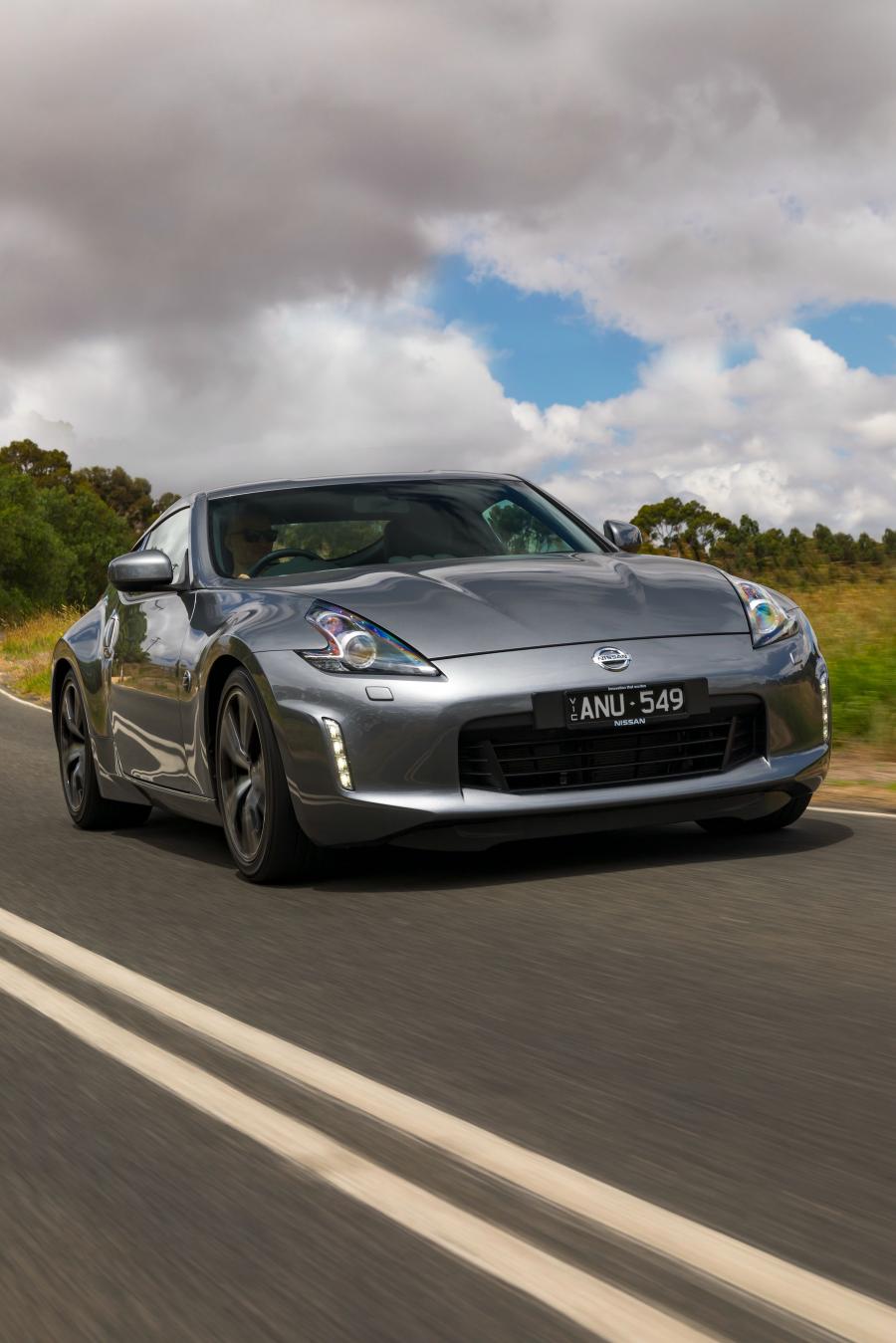  Nissan 370Z (Z34) 2012 года  (AU) (фото 2 из 32)